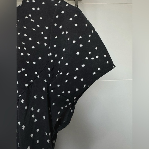 Forever 21 Black Star Print A-Line Dress Size Medium - Picture 4 of 8